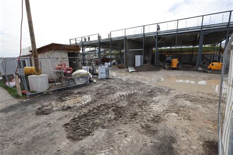 Chantiers en cours terrains à vendre arrivées annoncées la fin de l