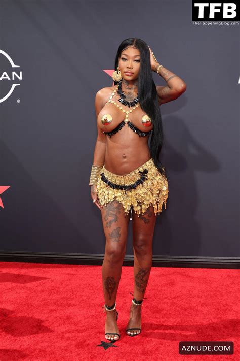 SUMMER WALKER Nude AZNude