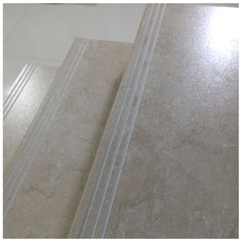 Jual Stepnosing Granit 30x90 Warna Cream Motif Batu Keren Shopee