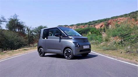Caolaca Mg Motor India Looking To Sell Its Majority Stake To Indian