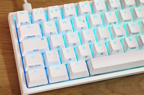 Ducky One 2 Mini RGB Pure White Review en Español análisis completo