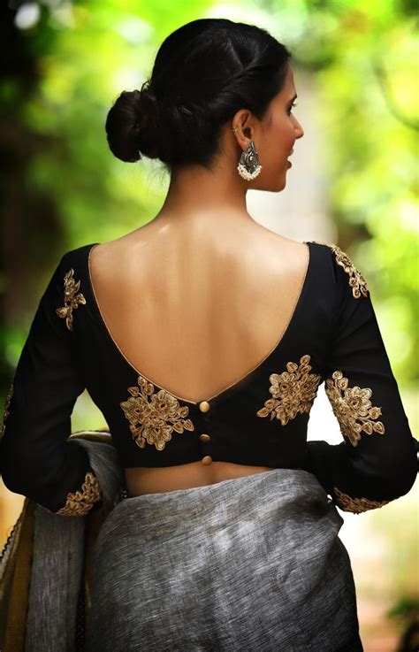 Pin By Minu Hariharan On Patterns Stylish Blouse Design Black Blouse