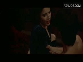 BLUE VELVET NUDE SCENES AZNude