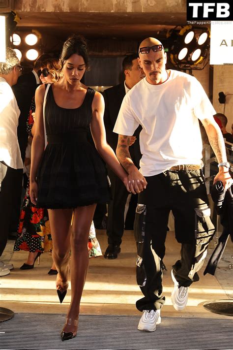 Laura Harrier Flaunts Her Sexy Tits Legs In Paris Photos Thefappening