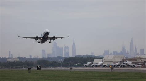 JFK Airport food options ranked highly by Food and Wine