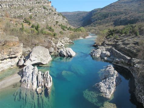 The Cijevna Canyon A Karst Beauty With Mediterranean Spirit Living