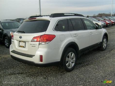 Satin White Pearl Subaru Outback R Limited Wagon