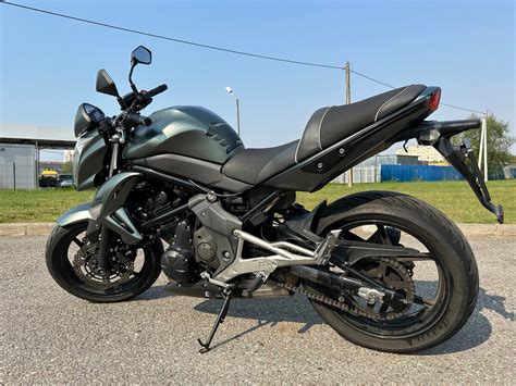 Купить б у Kawasaki ER 6N инжектор 6 передач в Калининграде зелёный naked bike 2011 года по