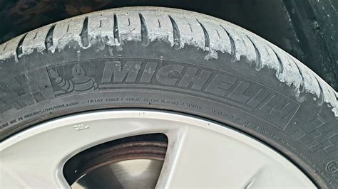 Продам шины 215/45 R17