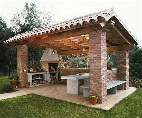 Pin by Neli Kuzmova on besetka | Rustic pergola, Pergola, Backyard ...