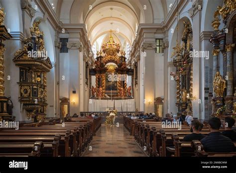 Das Prager Jesuskind Fotos Und Bildmaterial In Hoher Aufl Sung Alamy