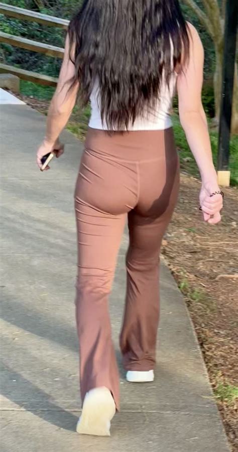 Tight Ass Dark Hair Cutie On Her Walk Forum