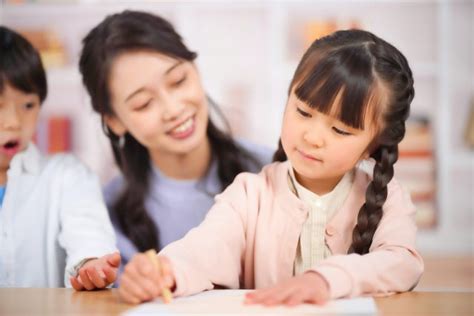 子供は想像以上に親の顔色をうかがう理由 好きなことで活躍できる特別な子どもに自然と育つ！夢を叶える脳開発メソッド