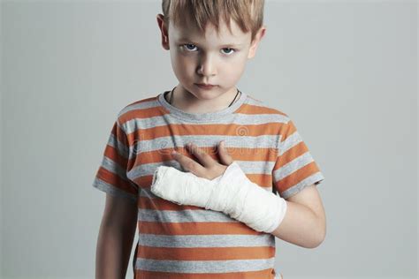 Little Boy In A Castchild With A Broken Arm Stock Image Image Of