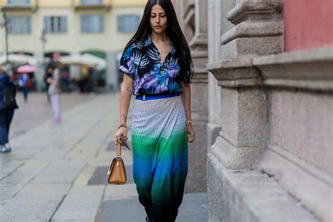 The Hawaiian Shirt Is Back in Fashion With the Street Style Set | Vogue