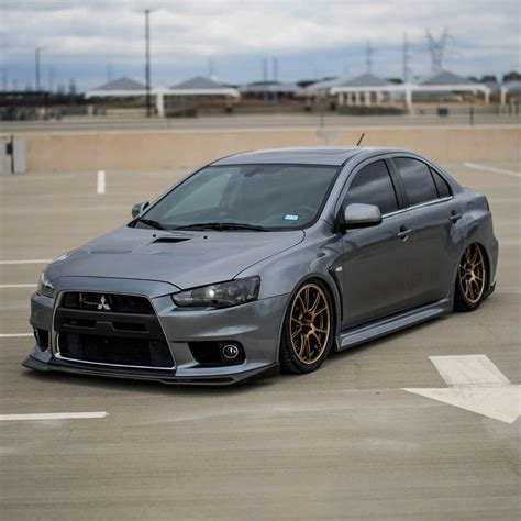 Mitsubishi Lancer Oz Rally Custom