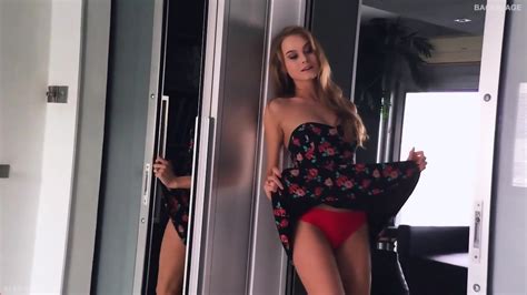 Blonde Red Rose Strip Malisa Moir