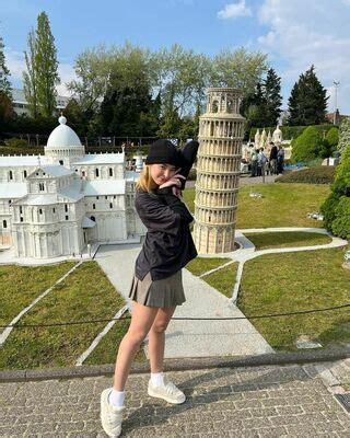 Thaiga Loud Thaiga Nude OnlyFans NudoStar TV