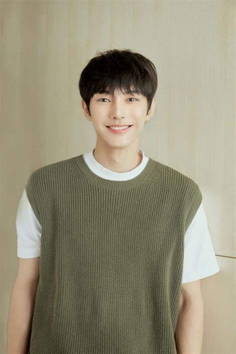 Korean Actor Kim Won Shik To Star In Universal Records PH’s First-Ever