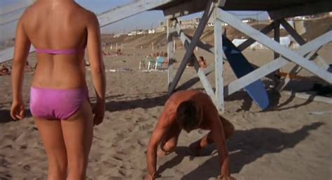 Nude Video Celebs Kathleen Quinlan Sexy Lifeguard