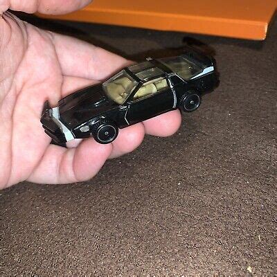 Knight Rider Super Pursuit Mode KITT 2021 Hot Wheels Premium Real