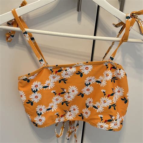 Yellow And White Daisy Bikini Top Beachyvibes Depop