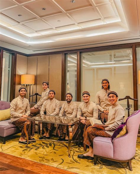 Potret Groomsmen Di Pernikahan Aaliyah Massaid Dan Thariq Halilintar