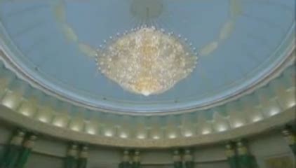 Сколько весит люстра?