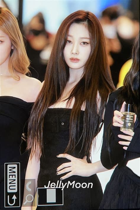 Aespa S Giselle Makes Jaws Drop With Her Smoking Hot Visuals In A Tiny Black Dress At Recent