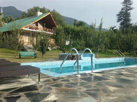 Best Hotels In Manali For Honeymoon With Bathtubs