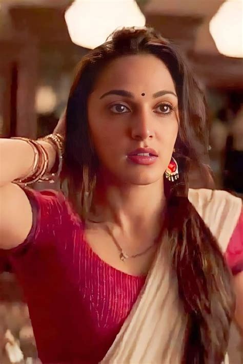 Kiara Advani Ideas In Beautiful Bollywood Actress Kiara Advani Kiara Advani Hot