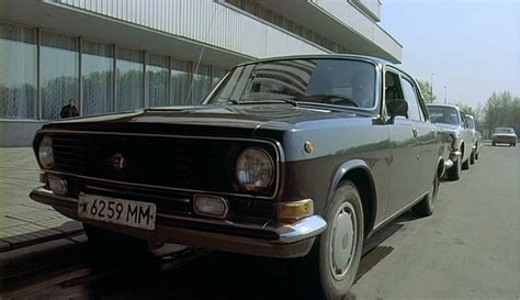 IMCDb org 1987 GAZ 24 10 Volga in Sex et perestroïka 1990