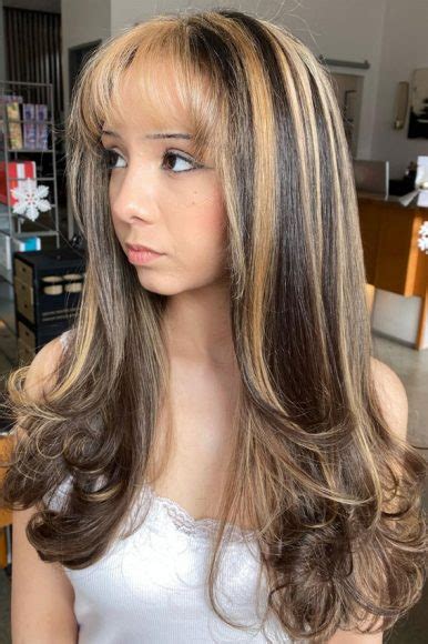 Honey Blonde Highlights Ideas Chunky Highlights Wispy Bangs