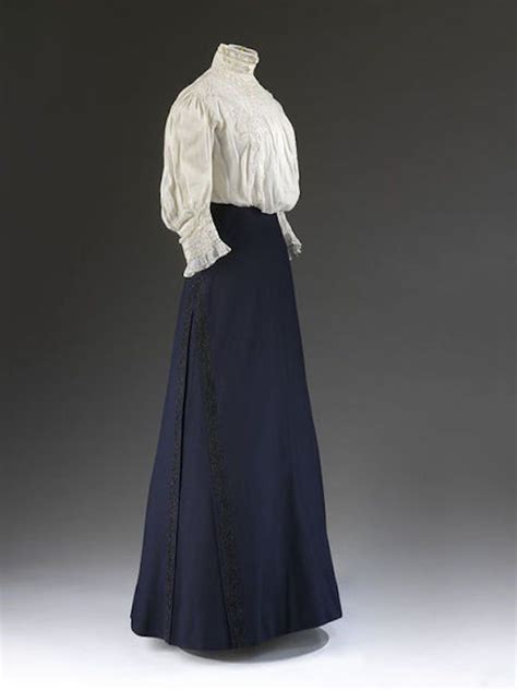 womens fashion typical day outfit  va museum edwardian