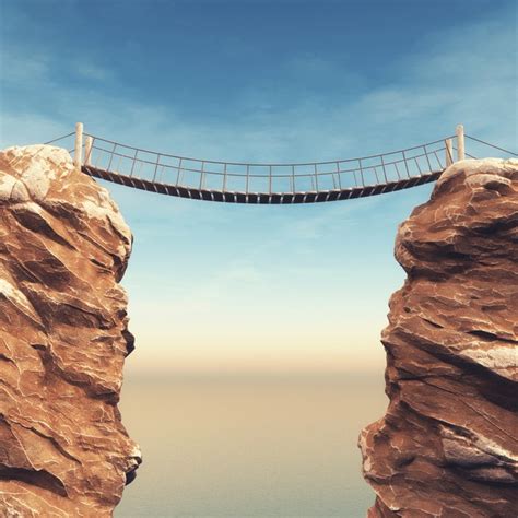 9 Hundred Bridge Between Two Mountains Royalty Free Images Stock