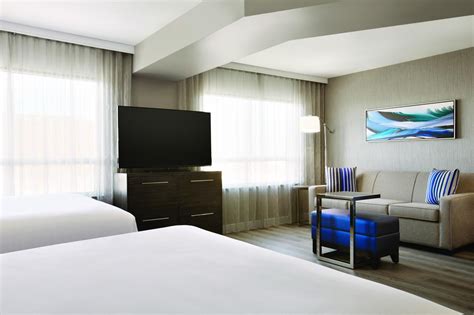 Embassy Suites By Hilton Toronto Airport Convenient Park Stay And Fly Near Yyz Airport Park