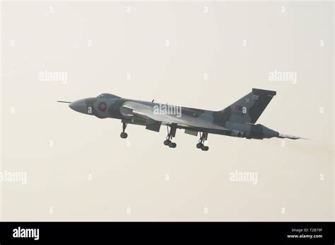 Vulcan bomber XH558 Stock Photo - Alamy