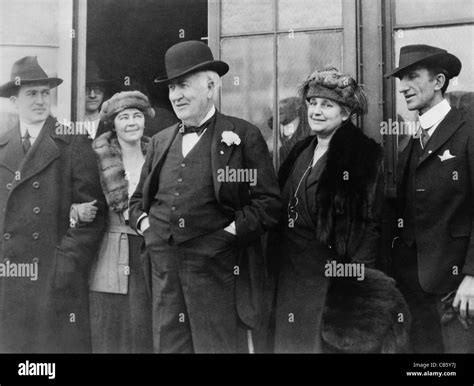 portrait photo  century family  res stock photography  images