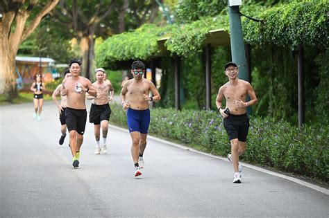 Rock The Naked Truth Celebrates 7th Anniversary With 5KM Shirtless Run