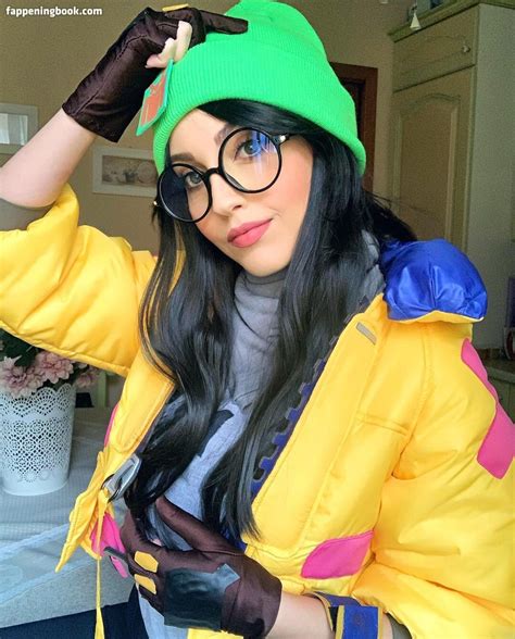 Mona Schon Nude OnlyFans Leaks Fappening FappeningBook