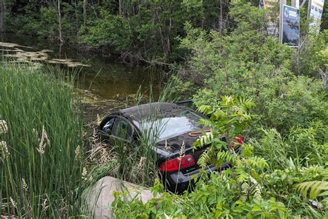 Barrie Man Charged After Crash Sends Car Into South End Pond Barrie News