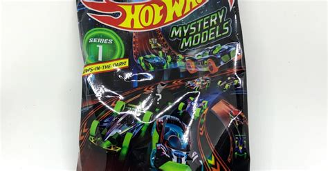JULIAN S HOT WHEELS BLOG Bad To The Blade 2019 Mystery Models Series 1 Glow In The Dark