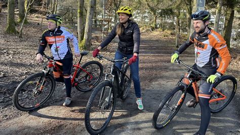 Le Cyclisme Belge En Deuil Le Junior Miel Dekien D C De Dans Un