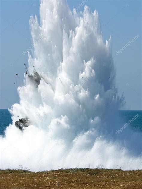 Underwater explosion — Stock Photo © nikolaykaz #2741236