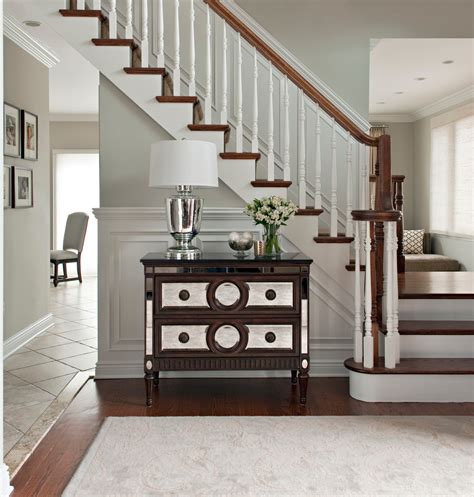 16 Warm And Welcoming Victorian Entry Hall Interiors You Must See