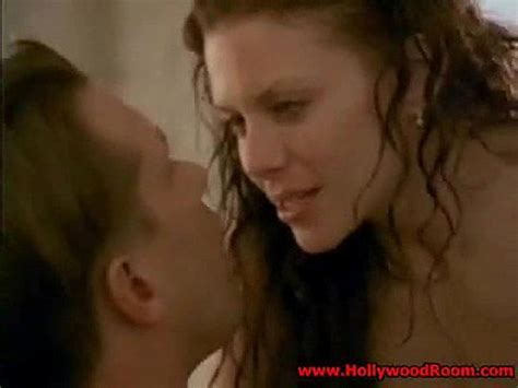 Kari Wuhrer Full Nude Hot Sex XVIDEOS