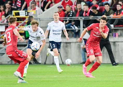 Widzew D G Rnik Zabrze Wietne Spotkanie Ale Odzianie