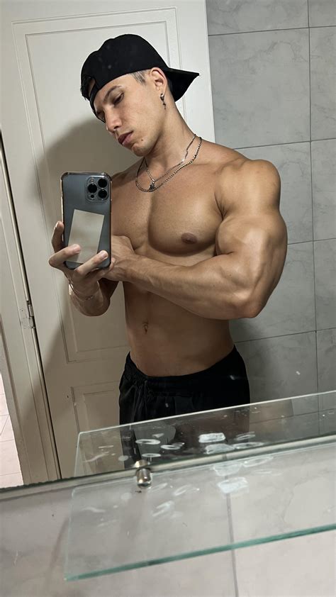 Maurifitness (u/Maurifitness) - Reddit