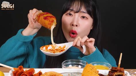 Best Asmr Mukbang Videos 2020 Girls Eating Food 9 Youtube