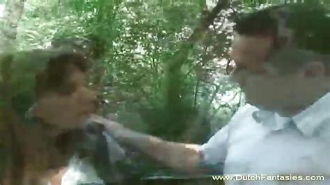 Nederlandse Porno Buiten In Het Bos PORN